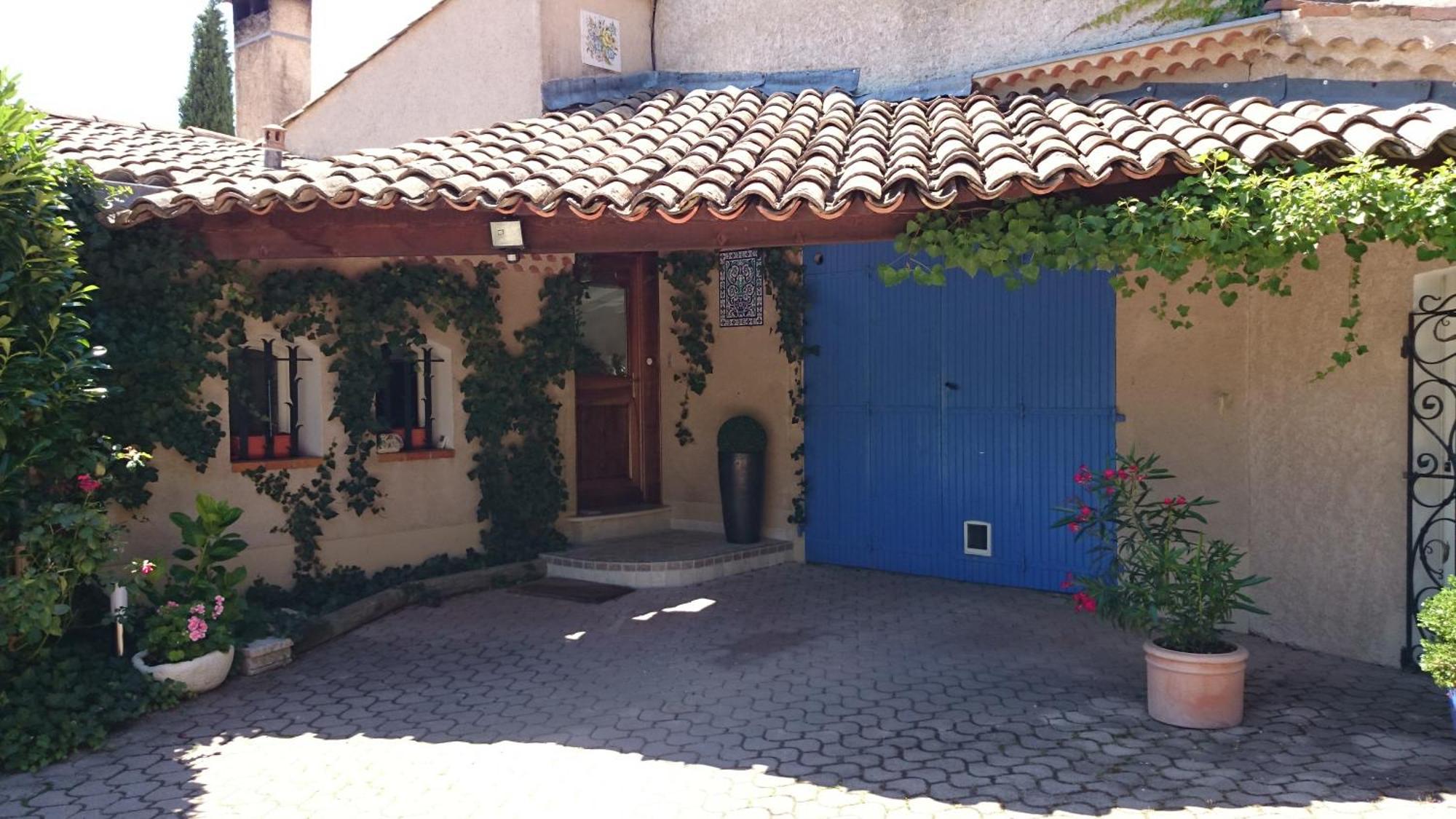 Chambre D'Hotes La Citadelle Lardier-et-Valenca Εξωτερικό φωτογραφία