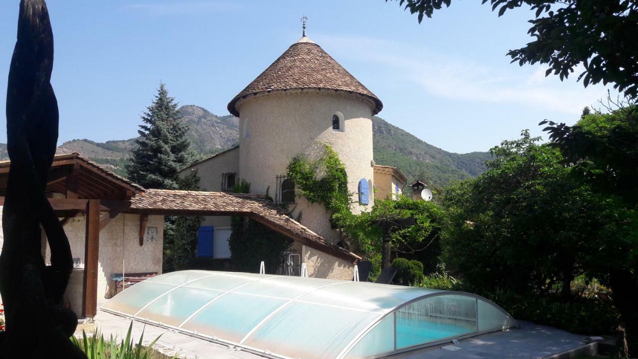 Chambre D'Hotes La Citadelle Lardier-et-Valenca Εξωτερικό φωτογραφία